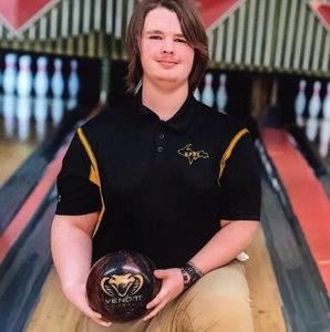 Meet your Posher, Logan